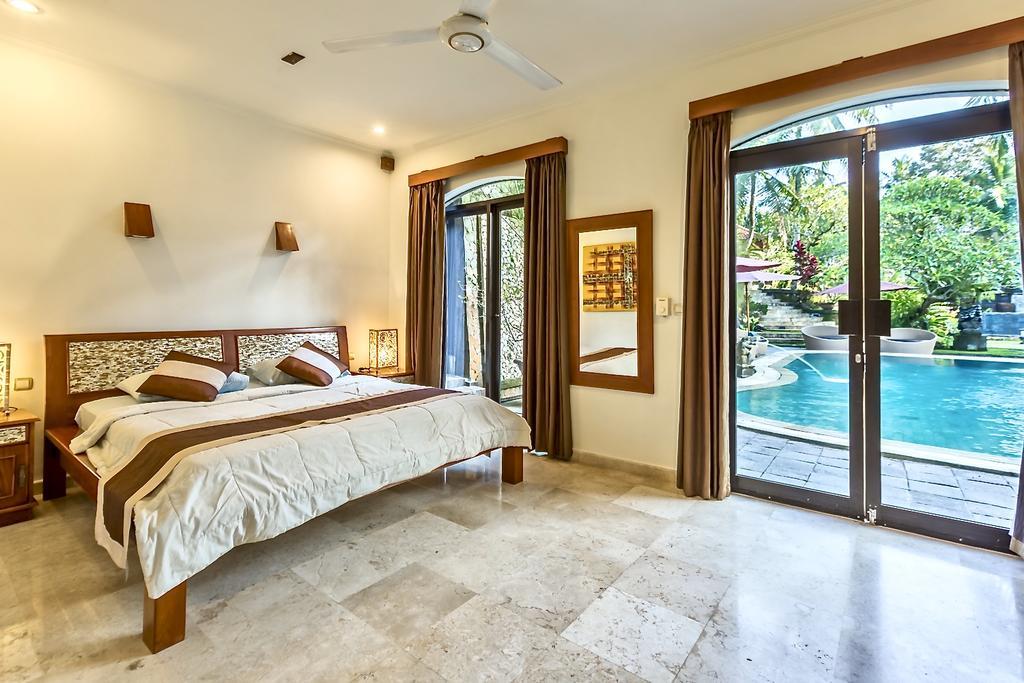 Hotel Villa Ubud ภายนอก รูปภาพ