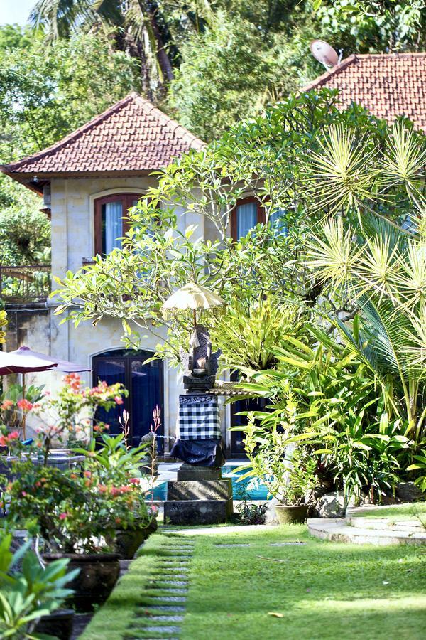 Hotel Villa Ubud ภายนอก รูปภาพ